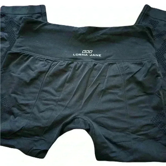 Women's Lorna Jane Black Workout Yoga Leggings Perforated Holes Size Medium - Picture 3 of 3